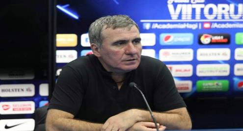 تقرير: الاتحاد الروماني يفاوض هاجي لتولي تدريب المنتخب